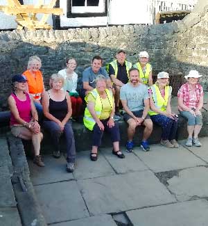 volunteers-heald-well